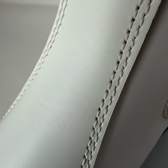 Dr. Martens 2976 Quad White Leather Chelsea Boots Women US 8 Slip Resistant - Picture 15 of 16